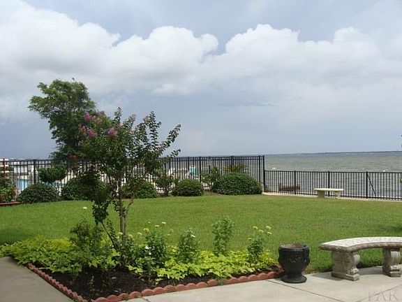 4th image of 825 Bayshore Dr APT 1004