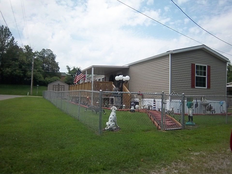 2nd image of 106 E Garnettsville Rd