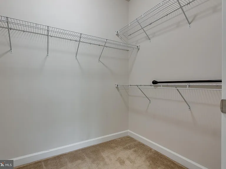 7311 Taylors Hill Ln — Photo 30