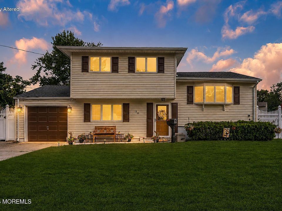 1st image of 10 Garrett Place