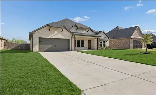 3405 Preston Club Dr Photo 1