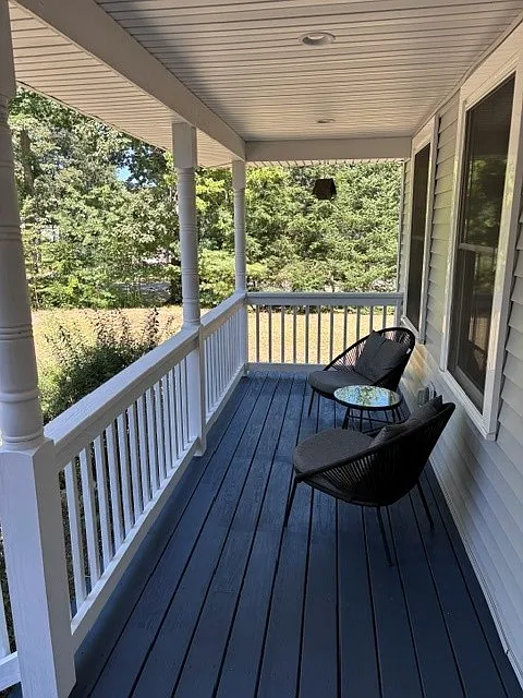 3 bed, 1864 sqft, $3,450 — Photo 3