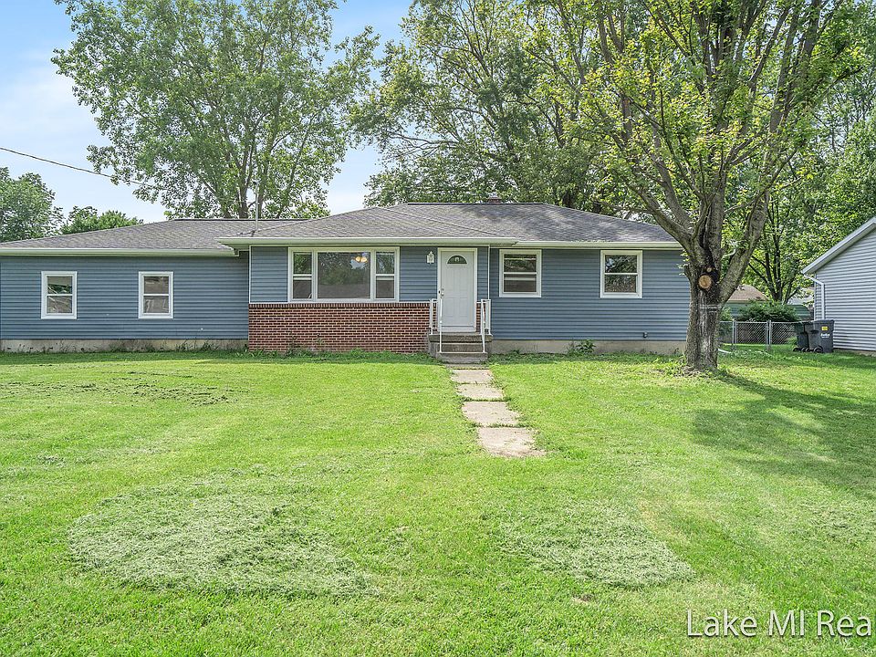 1st image of 5125 Greenacres Dr SE