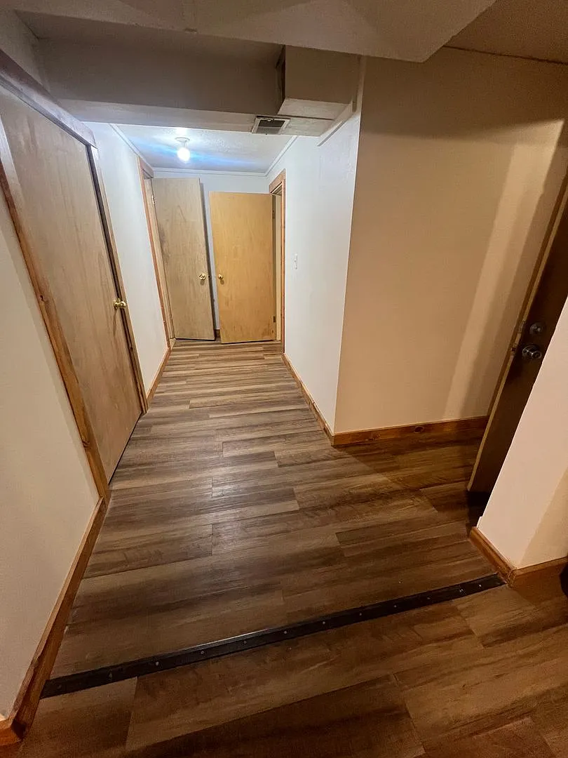 20 W Melgaard Rd — Photo 3