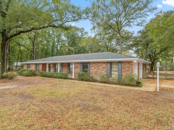 5955 Clark Rd, Milton, FL 32570