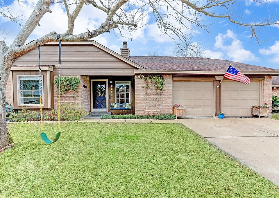 1st image of 2423 Hazy Creek Dr