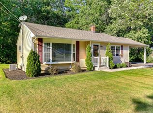 15 Lynn Dr, Wallingford, CT 06492