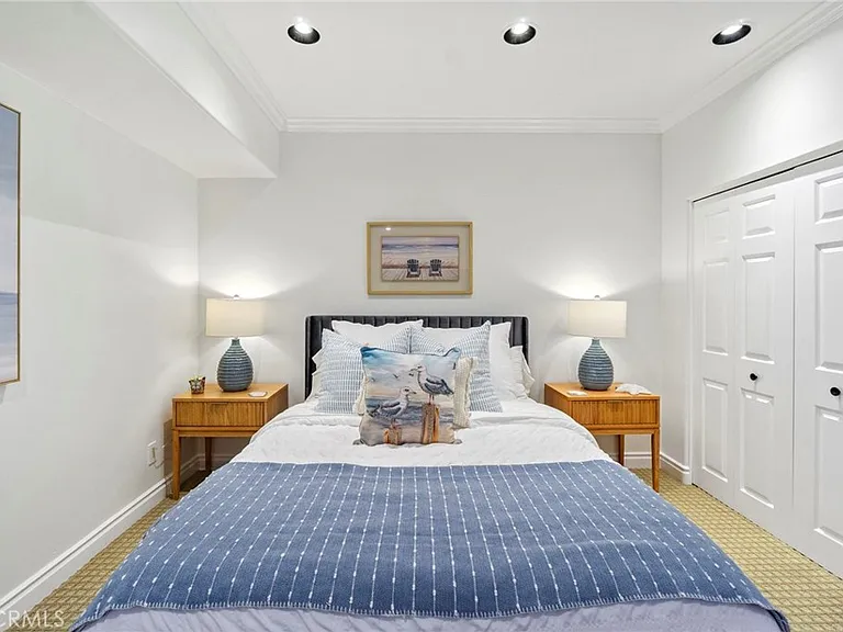 34403 Green Lantern St #2 — Photo 30