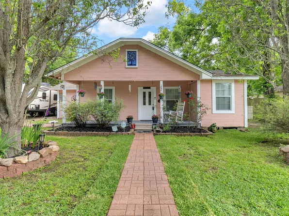 120 Willow St, Humble, TX 77338