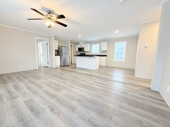 3rd image of 4000 E 134th St #914