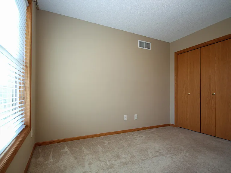 20059 Holt Ave W — Photo 13