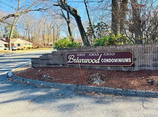 Briarwood Condominiums, Lowell, MA 01852
