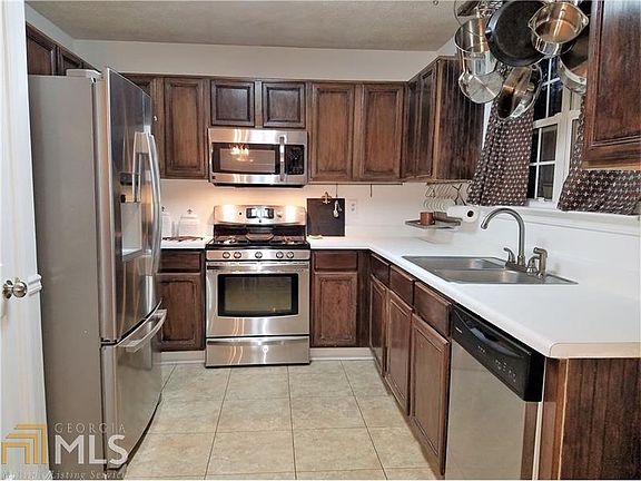 4th image of 2275 Ashton Dr