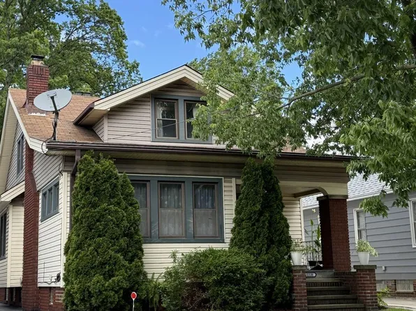10338 Linnet Ave, Cleveland, OH 44111