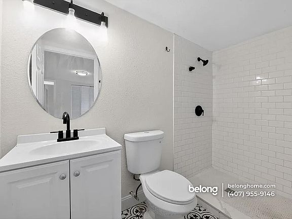 4th image of 6310 Belle Isles Dr