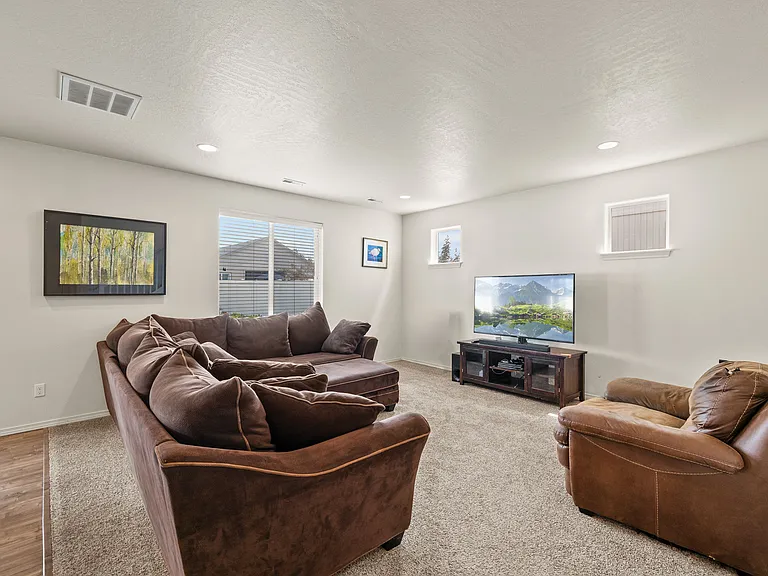 12904 N Gondola St — Photo 12