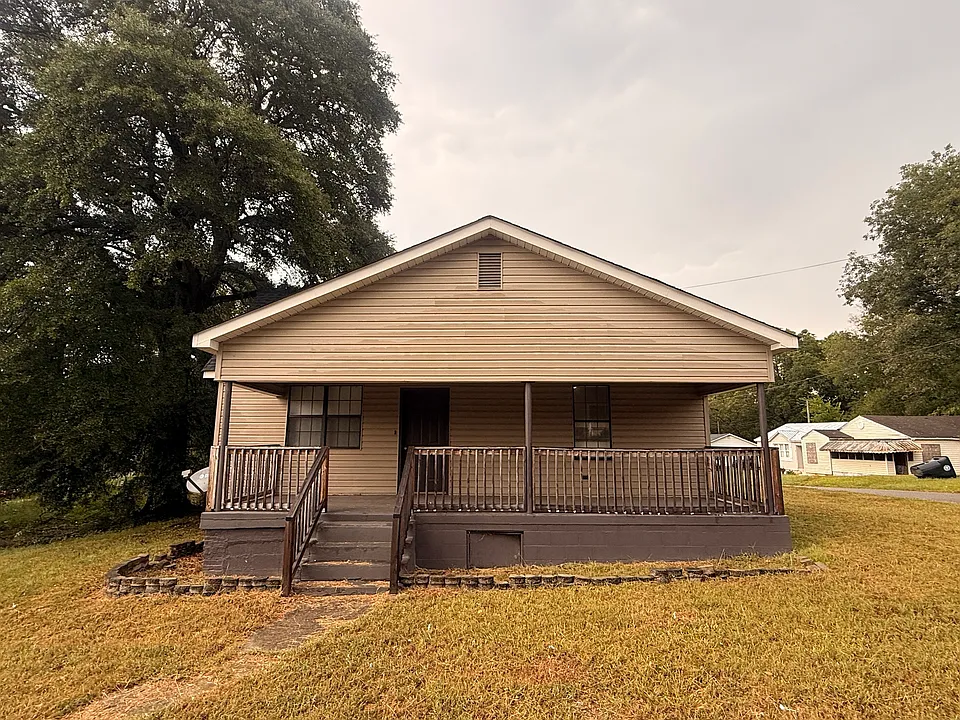 400 Pratt Hwy