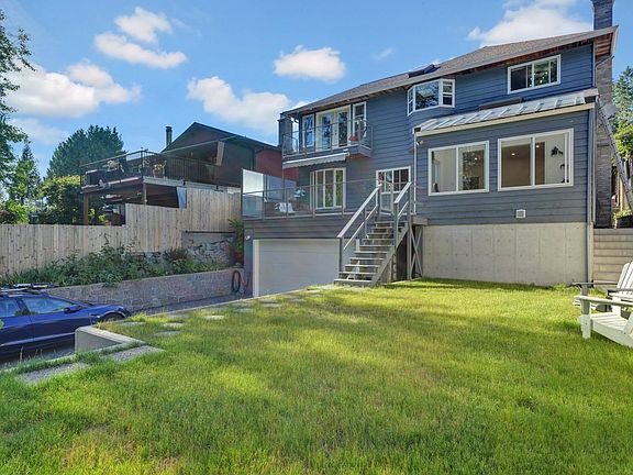 2nd image of 425 Tempe Cres