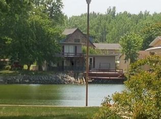 807 Andys Lake Rd, Norfolk, NE 68701