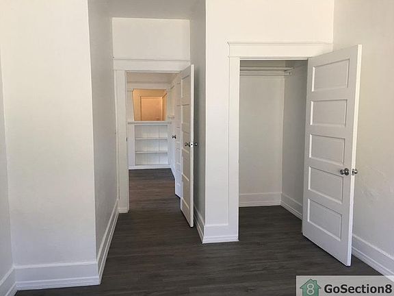 3rd image of 4504 1/2 Wesley Ave
