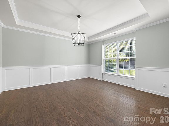 5th image of 822 Palmetto Bay Dr #60