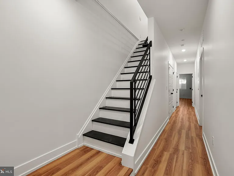 2325 Germantown Ave #1 — Photo 11