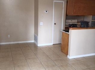 3544 Rainbow Ln, Highland, CA 92346
