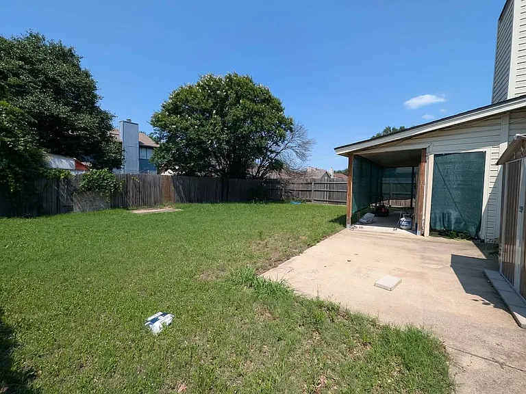 8713 Elbe Trl — Photo 5
