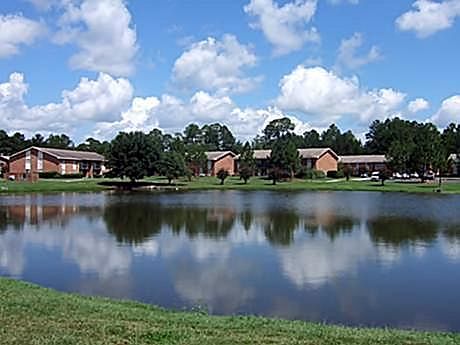 2nd image of 1718 Northside Dr APT F11