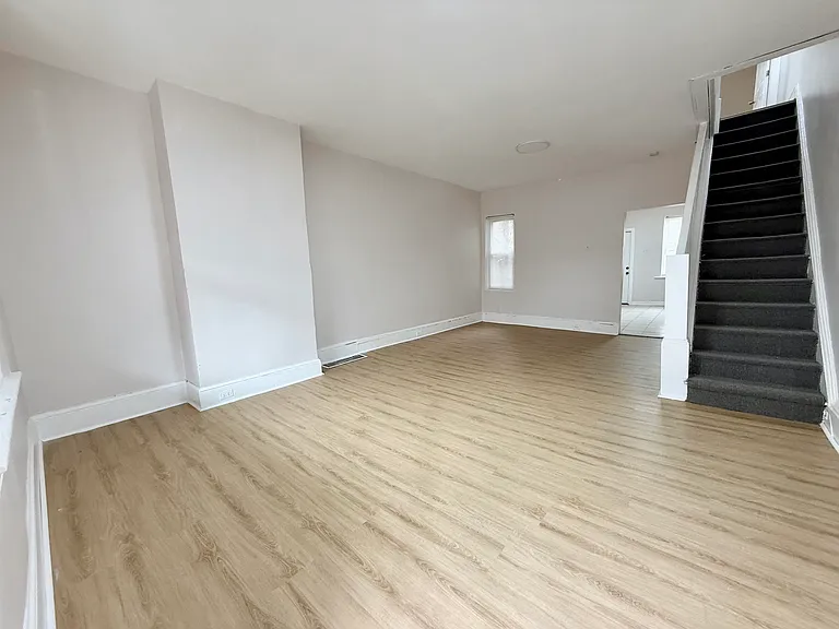 4511 N Colorado St — Photo 6