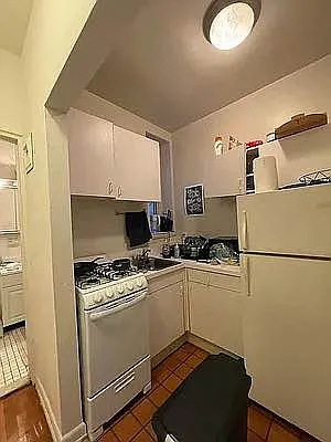 Rented by Oxford Property Group | media 11