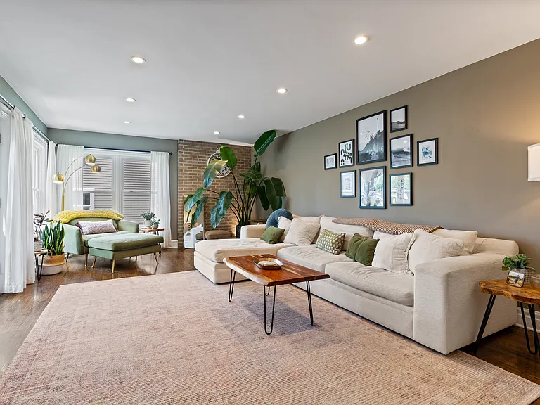 3234 N Newcastle Ave — Photo 15