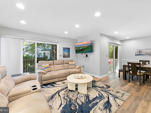 3rd image of 33570 Southwinds Ct #51020