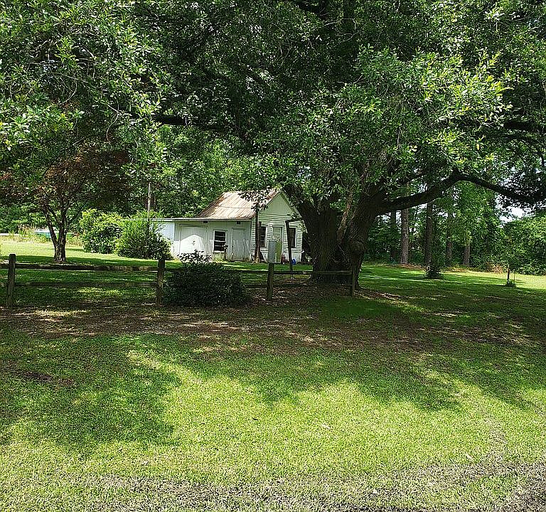 2nd image of 18185 Us Highway 421