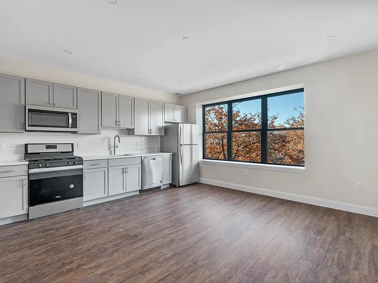 18 New Derby St #206 — Photo 1