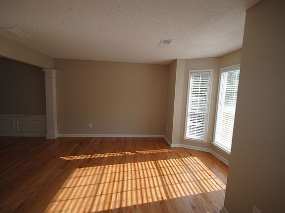 4th image of 4950 Bankside Way