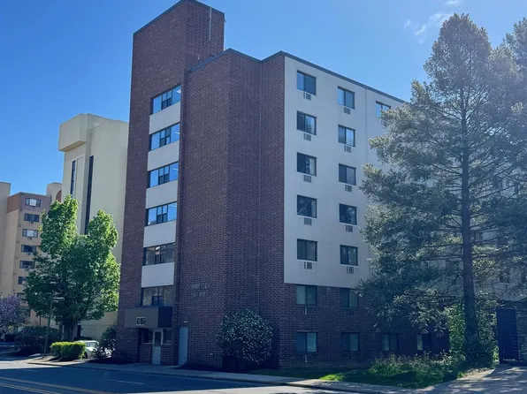 616 E College Ave APT 606, State College, PA 16801
