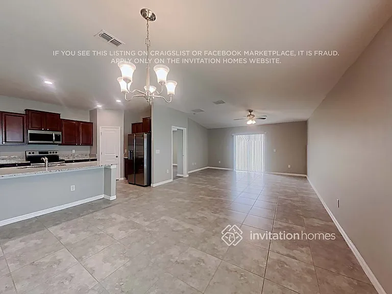 207 English Heritage Pl — Photo 5