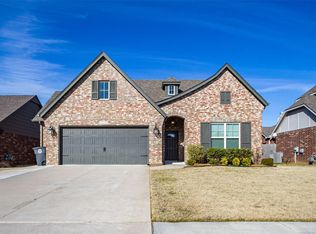 18305 E 49th St S, Tulsa, OK 74134