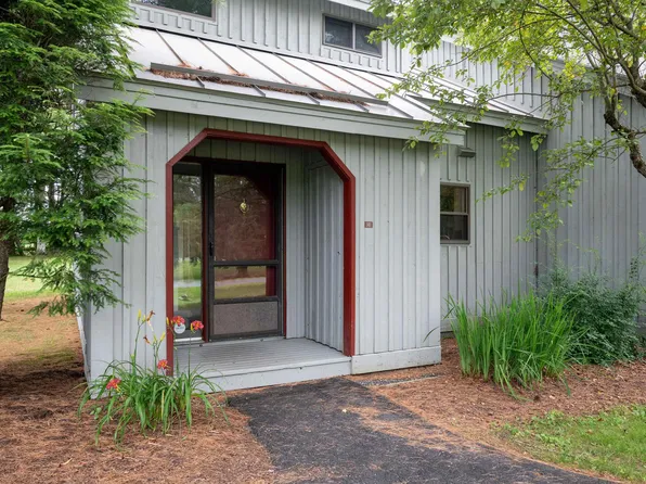 860 Murphy's Road #3E, Hartford, VT 05059