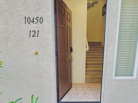 2nd image of 10450 Scripps Poway Pkwy Unit 121