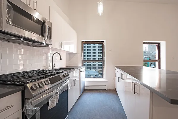 Rented by KNP Realty LLC | media 23