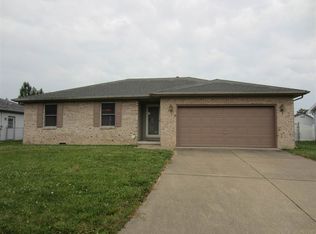 6051 Yosemite Dr, Newburgh, IN 47630