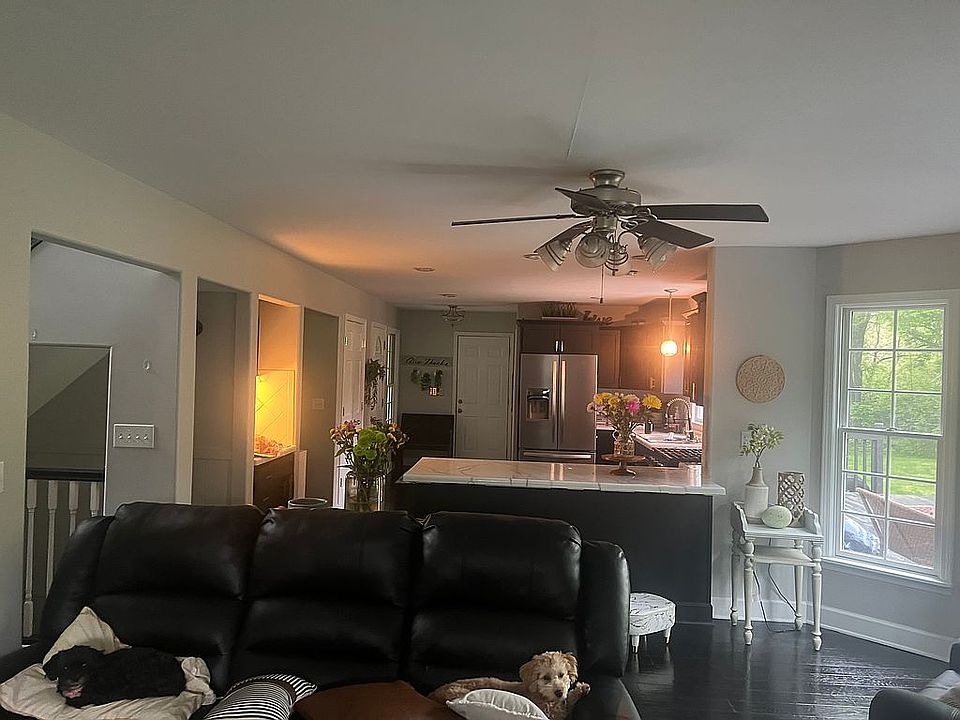 1st image of 13925 Bieri Dr NE