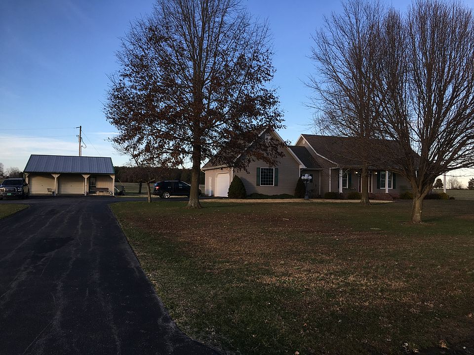 1st image of 505 Weaver Ln