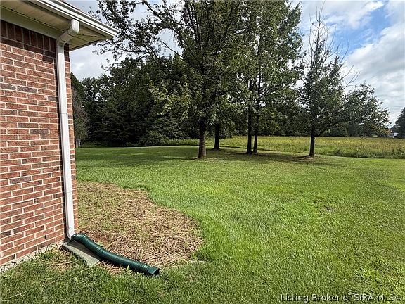 4th image of 2101 Sterling Oaks Drive