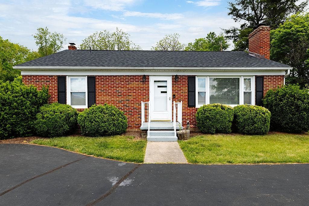 190 Hotchkiss Rd, Churchville, VA 24421 | Zillow