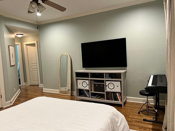 master bedroom - to the left is the door to the bathroom and walk in closet