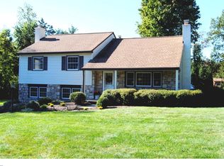 1716 Gwynedd View Rd, North Wales, PA 19454