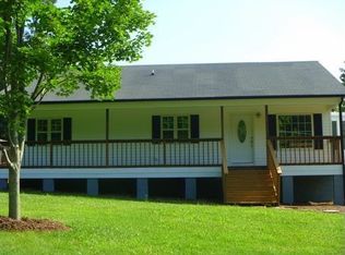 815 Powells Store Rd, Glade Hill, VA 24092